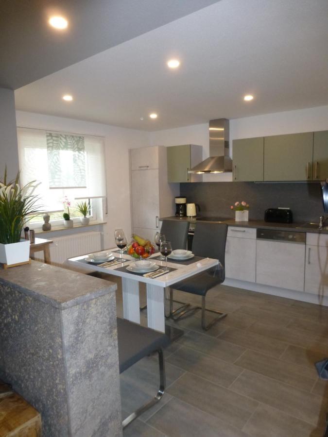 Zum Fuchsbau Apartment Hettstadt Bagian luar foto